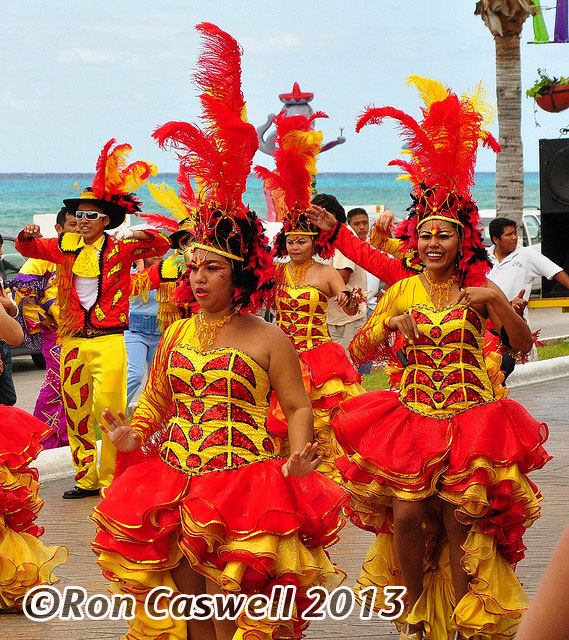 cozumel-carnival-ron-caswell