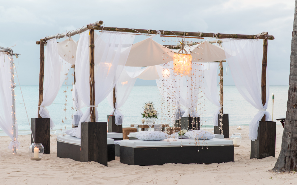 Make the most of the beach ! jumby bay beach